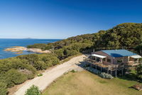 Book Lughrata Accommodation Vacations Sunshine Coast Tourism Sunshine Coast Tourism