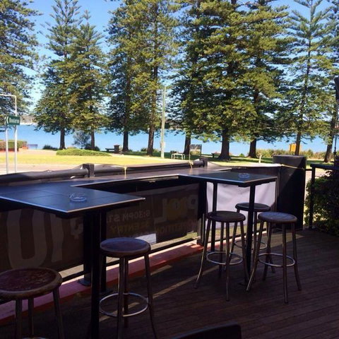 Pippi's At The Point - Sunshine Coast Tourism 3
