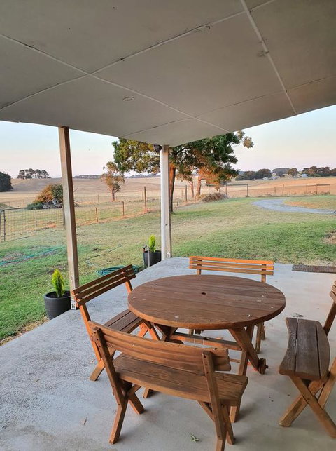 Pleasant Hill BnB - Sunshine Coast Tourism 3