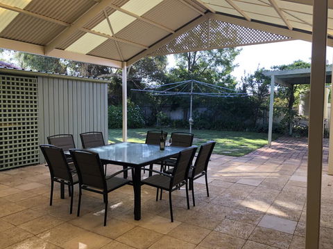 Pleasant View - Sunshine Coast Tourism 3