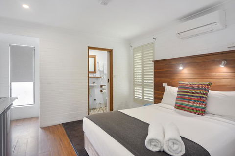 Pleasant Way River Lodge - Sunshine Coast Tourism 3