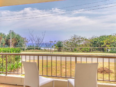 POINTVIEW LODGE, UNIT 2 - Sunshine Coast Tourism 0
