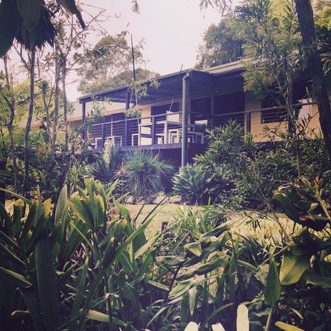 Ponytail Farmhouse - Sunshine Coast Tourism 3
