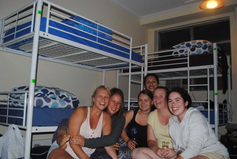 Port Adelaide Backpackers - Holiday Sunshine Coast 1