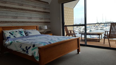 Port Geographe Marina Villas - Sunshine Coast Tourism 3