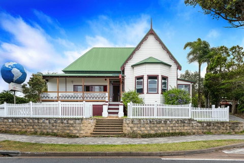 Port Macquarie Backpackers - Sunshine Coast Tourism 0