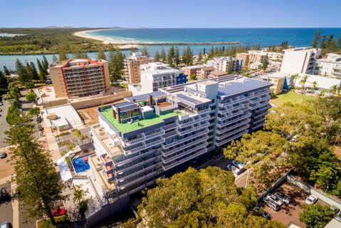 Port Pacific Resort - Sunshine Coast Tourism 3