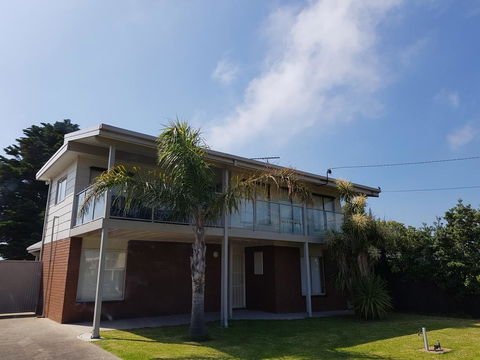 Portarlington Beach Shack 50 Metres To The Water - Sunshine Coast Tourism 1
