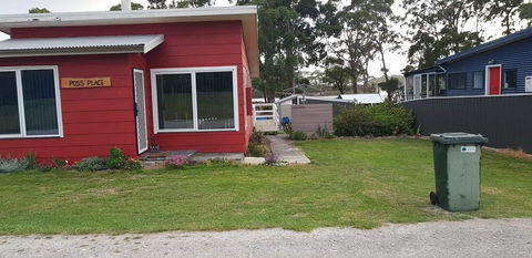 Poss' Place - Sunshine Coast Tourism 1