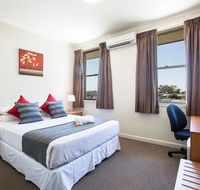Pritchards Hotel - Holiday Sunshine Coast