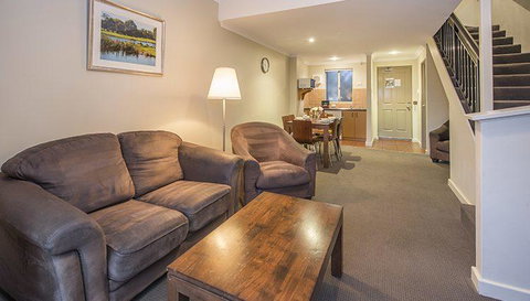 Private Apartments At The Sanctuary Resort - Sunshine Coast Tourism 3