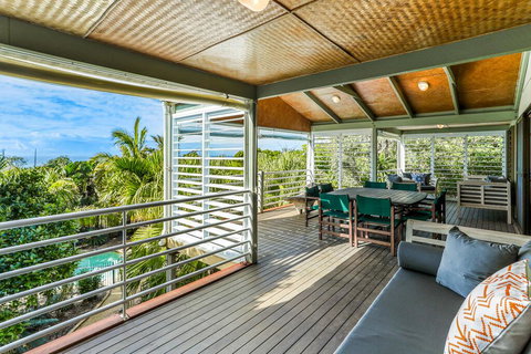 Private Tropical Oasis, Marcus Beach - Holiday Sunshine Coast 0