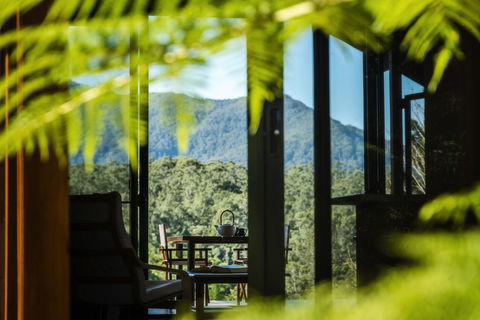 Promised Land Retreat - Holiday Sunshine Coast 2