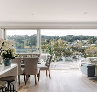 Province Lake House - Sunshine Coast Tourism