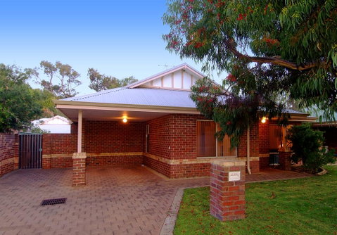 Prowse Pad - Sunshine Coast Tourism 0