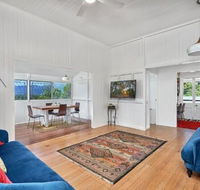 Quaint Cottage In The Edge - Sunshine Coast Tourism