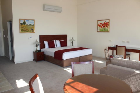 Quality Hotel Regent Rockhampton - Sunshine Coast Tourism 1
