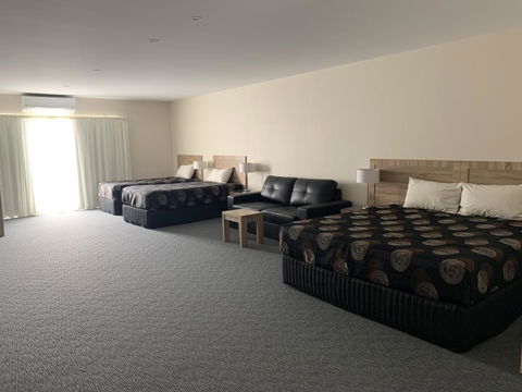 Quality Hotel Sherbourne Terrace - Holiday Sunshine Coast 1