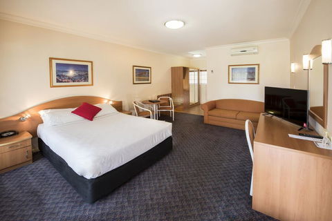 Quality Inn Penrith Sydney - Holiday Sunshine Coast 2