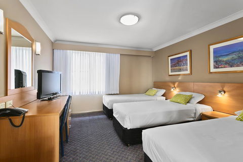 Quality Inn Penrith Sydney - Holiday Sunshine Coast 1