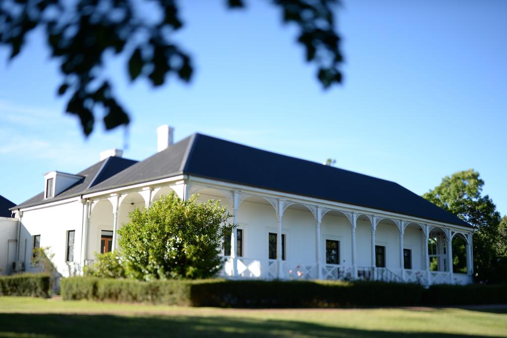 Devon Hills TAS Holiday Sunshine Coast