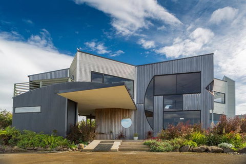 Quarry Hill Lookout - Sunshine Coast Tourism 0