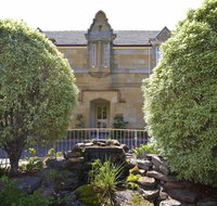 Quest Trinity House - Sunshine Coast Tourism
