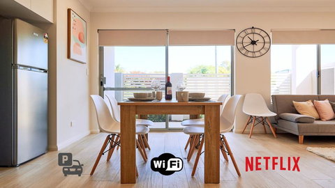 Quiet Garden City Unit - Free WiFi & Parking - Sunshine Coast Tourism 0