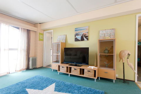 Quinns Beach Stay One - Sunshine Coast Tourism 2