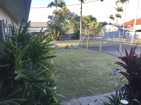 QUIRKY QUEENSLANDER 6 BEDROOM HOME - Holiday Sunshine Coast 2