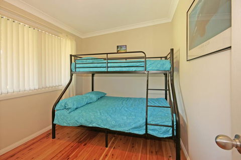 Rackham 12 - Holiday Sunshine Coast 1
