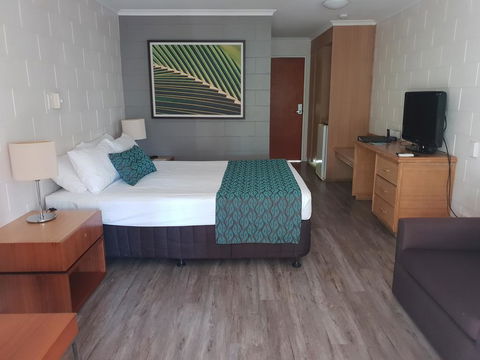 Rainforest Castaways Resort And Spa - Sunshine Coast Tourism 0