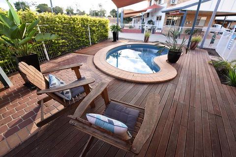 Raintree Motel Biloela - Sunshine Coast Tourism 1