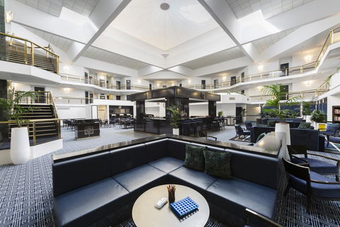 Ramada Diplomat Canberra - Holiday Sunshine Coast 3