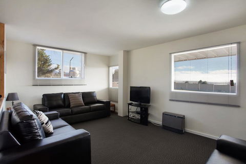 Randalls Place, 5 Poley Cow Lane - Sunshine Coast Tourism 0