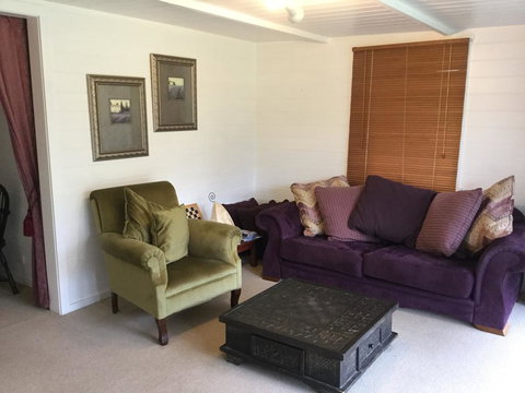 Rangers Run Cottages - Holiday Sunshine Coast 2