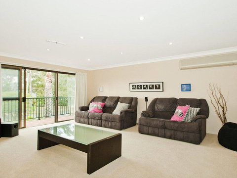 Ravello - Mediterranean Style Living - Holiday Sunshine Coast 1