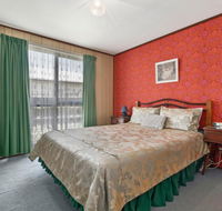 Raymond Cottage - Sunshine Coast Tourism