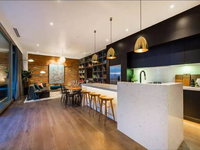 Readyset Glashouse Melbourne