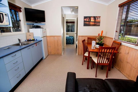 Reflections Holiday Parks Scotts Head - Sunshine Coast Tourism 2