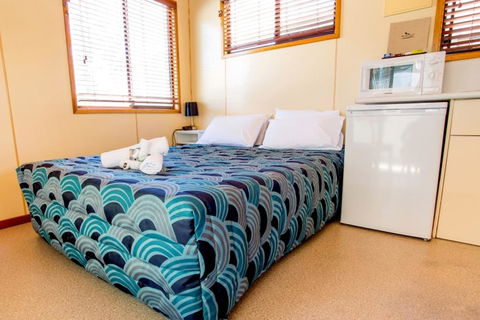 Reflections Holiday Parks Scotts Head - Sunshine Coast Tourism 0