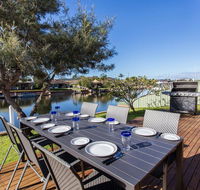 Relaxing Waterfront Property in Quiet Location - Sunshine Coast Tourism