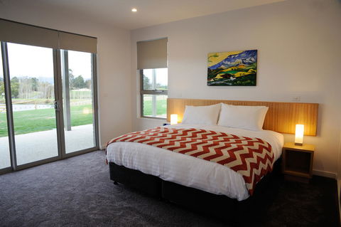 Relbia Lodge - Holiday Sunshine Coast 2