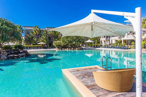 RESORT & SPA 2306/07 OCEAN GLIMPSES - Holiday Sunshine Coast 0