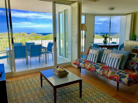RESORT OCEAN FRONT SUITE 2222 - Holiday Sunshine Coast 0