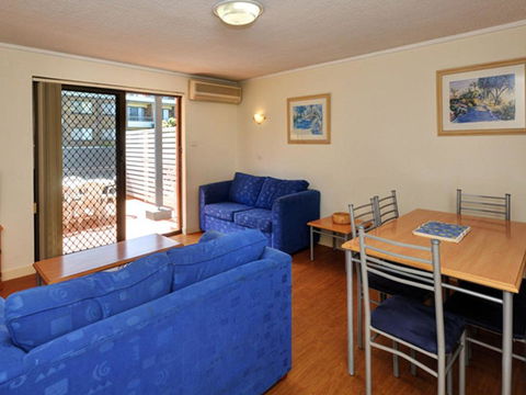 Resort Style Holiday - Holiday Sunshine Coast 2