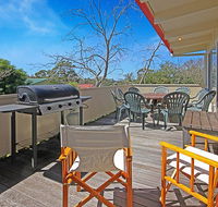 REST ASHORE at MOLLYMOOK - Sunshine Coast Tourism