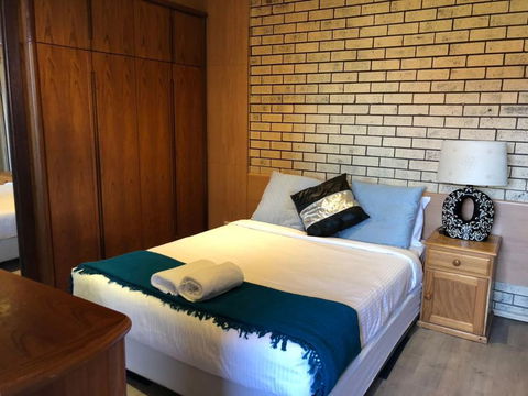 Retro 1bedroom Studio, Close To Airport&CBD - Holiday Sunshine Coast 0