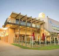 Rich River Golf Club Resort - Holiday Sunshine Coast