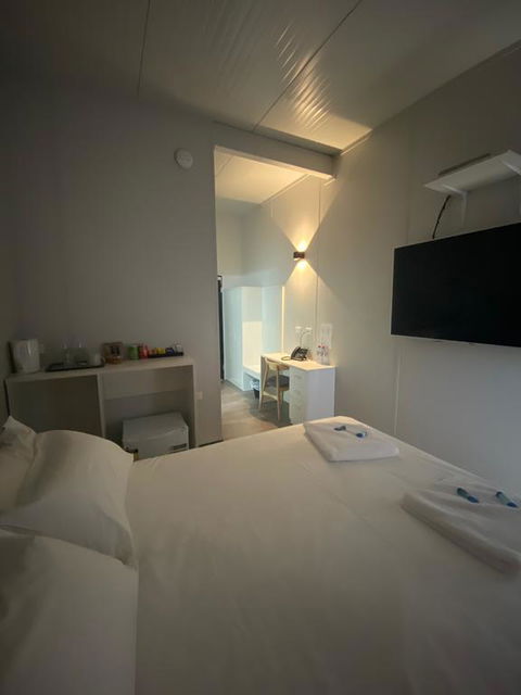 Richmond Midway Motel - Sunshine Coast Tourism 2